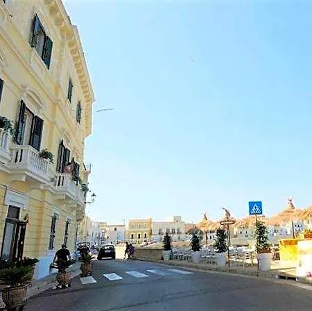 Bed & Breakfast La Riviera Gallipolli