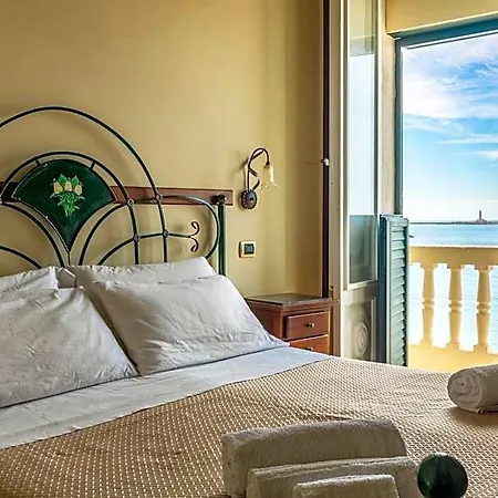 La Riviera Bed & Breakfast Gallipolli