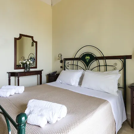 La Riviera 3*